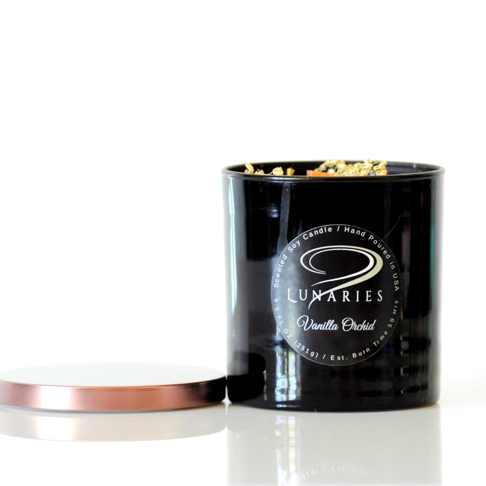 Vanilla Orchid Soy Candle with Wooden Wick - Picture 3 of 6